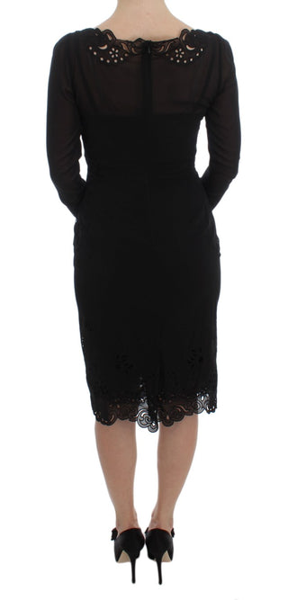 Schwarzes, figurbetontes Seidenkleid mit Stretchanteil