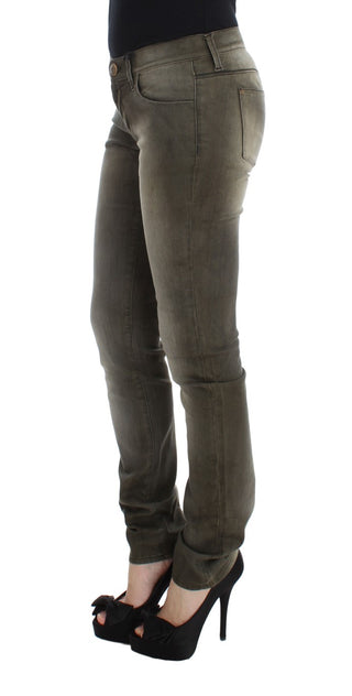 Jeans de mezcla de algodón gris lavado de corte ajustado