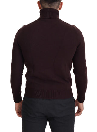 Jersey marrón de lana con cuello alto