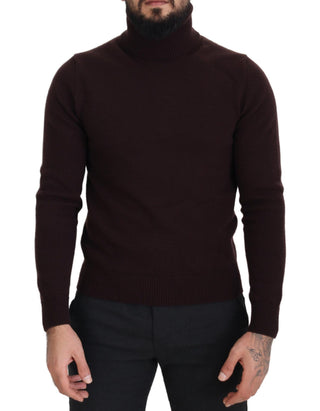 Jersey marrón de lana con cuello alto