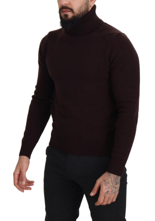 Jersey marrón de lana con cuello alto