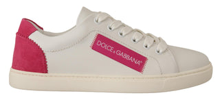 Zapatillas blancas y rosas de cuero para mujer