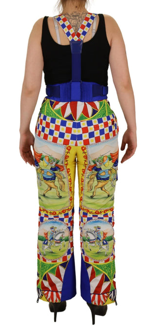 Pantalones estampados multicolor con diseño de nieve