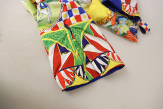 Pantalones estampados multicolor con diseño de nieve