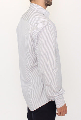 Camisa casual de ajuste regular blanca y gris a rayas
