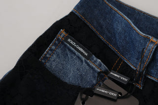Jeans ajustados negros de mezclilla con encaje floral en la parte delantera