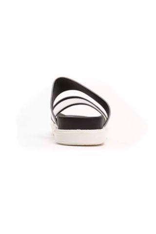 Silberne Damen-Sandale aus Polyethylen