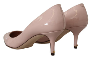 Pinkfarbene Lackleder Kitten Heel Pumps
