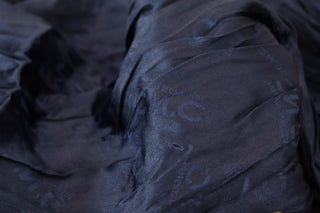 Blauer Seidenschal Foulard Fransen Schal