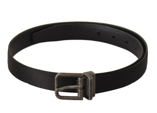 Schwarzer Kalbsleder-Gürtel mit Vintage-Metallschnalle