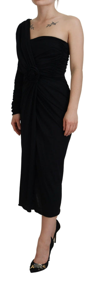 Vestido de lana negro con escote asimétrico y diseño cruzado