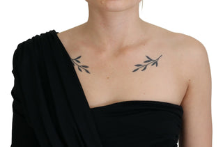 Vestido de lana negro con escote asimétrico y diseño cruzado