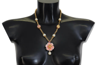 Goldfarbene Halskette mit floralen Kristallen und rosa Verzierungen