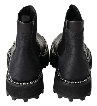 Schwarze Leder-Stretchstiefel zum Hineinschlüpfen