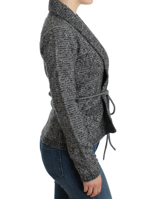 Strickjacke aus grauer Wolle