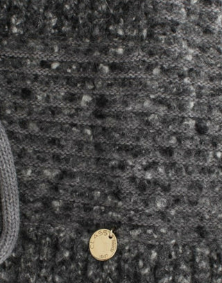 Strickjacke aus grauer Wolle