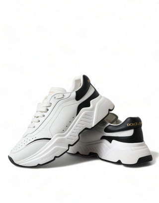 Zapatillas Daymaster blancas y negras de corte bajo  