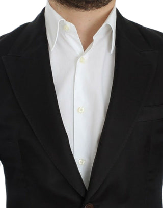 Schwarzer Blazer aus Seide, schmal geschnitten