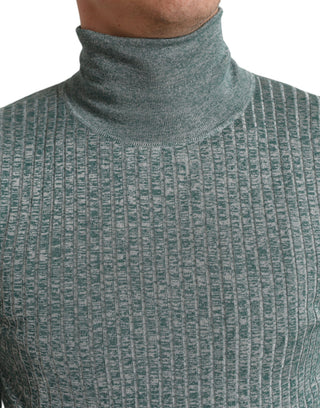 Jersey verde de poliéster con cuello alto  