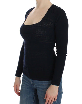 Blauer Strickpullover aus Stretch-Wolle
