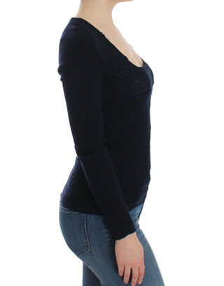 Blauer Strickpullover aus Stretch-Wolle