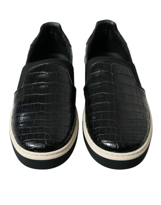 Zapatillas negras de cuero exótico tipo cocodrilo