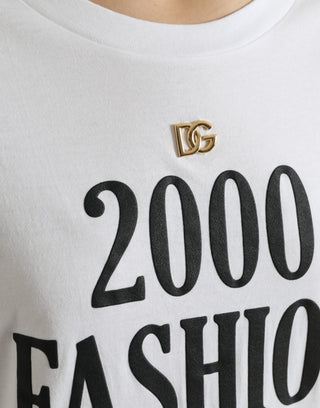 Camiseta blanca con estampado de eslogan y detalles de cordones