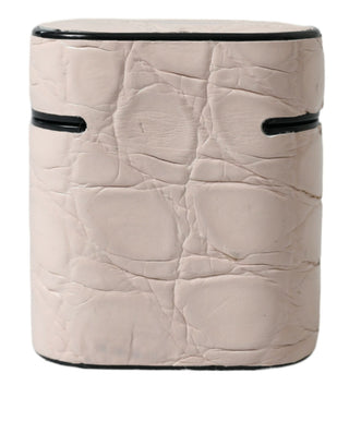 Funda para Airpods de cuero de becerro rosa claro con placa de logo metálico