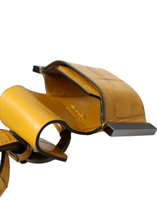 Llavero de cuero de cocodrilo amarillo con logo impreso