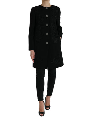 Schwarze, mit Blumen bestickte Wolljacke mit Knopfverzierungen