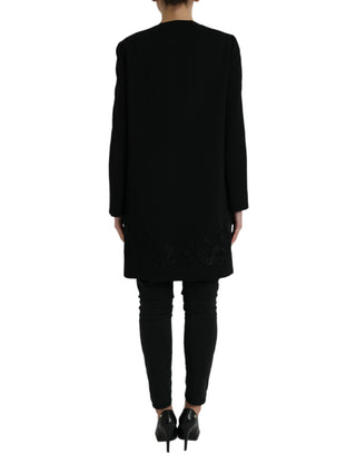 Schwarze, mit Blumen bestickte Wolljacke mit Knopfverzierungen