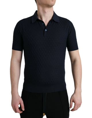 Polo azul oscuro con cuello y mangas cortas