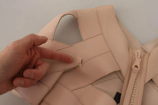 Beiges Leder-Minikleid mit offener Schulter