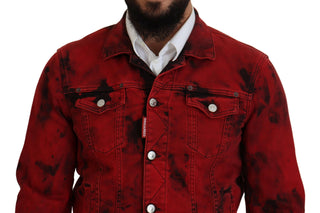 Chaqueta vaquera de hombre roja con estampado tie dye negro y cuello