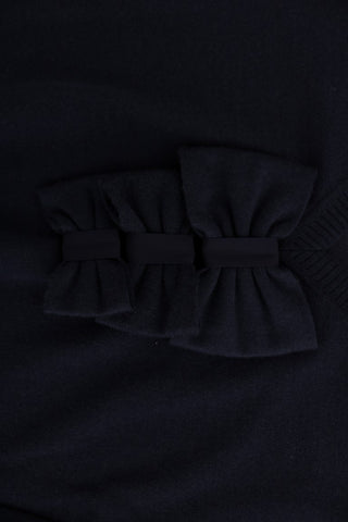 Blaues Strickkleid mit langen Ärmeln