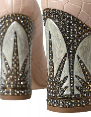 Beige Mary Janes aus Leder mit Verzierungen