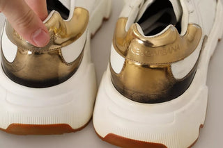 Sneaker DAYMASTER aus weißem Goldleder