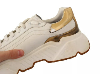 Sneaker DAYMASTER aus weißem Goldleder