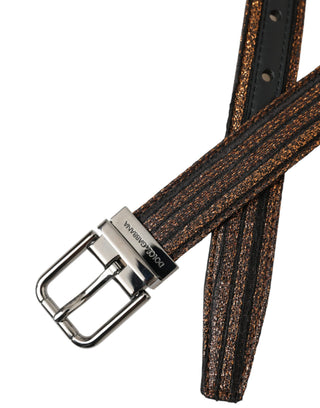 Cinturón de rayas jacquard dorado con hebilla de metal plateado