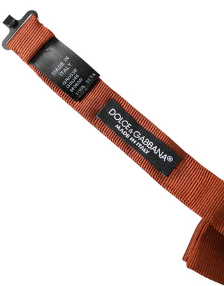 Pajarita para hombre de seda marrón con cuello ajustable