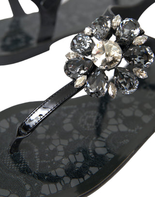 Sandalias planas negras con cristales y chanclas  