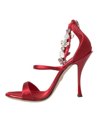 Sandalias Keira rojas de satén con cristales y tacones