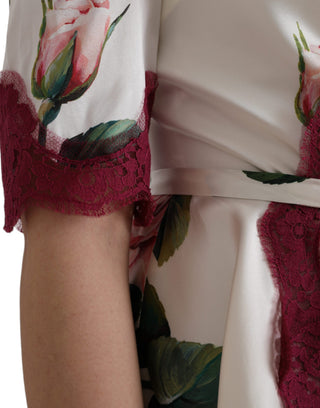 Top blanco de seda con encaje floral y mangas cortas