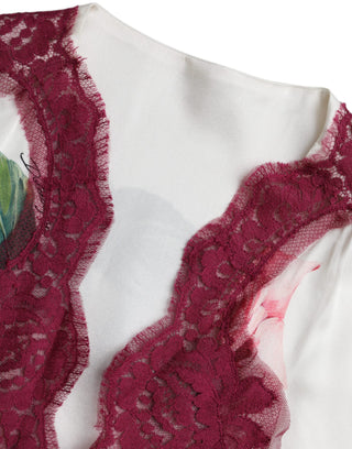 Top blanco de seda con encaje floral y mangas cortas