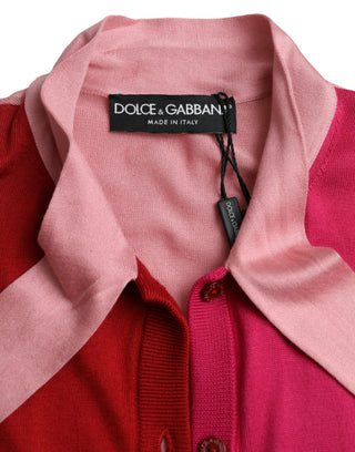 Rosa Kurzarm-Pullover mit Ascotkragen