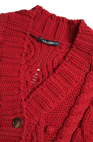 Cardigan rojo de lana con botones y punto