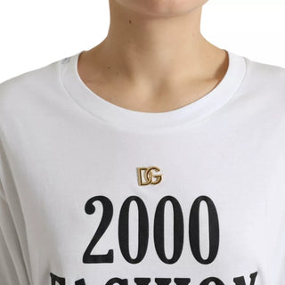 Camiseta blanca con estampado de eslogan y detalles de cordones