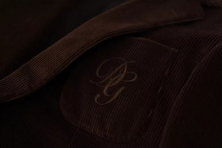 Blazer de pana marrón ajustado con logo DG