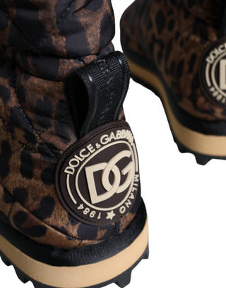 Braune Stiefeletten mit Leopardenmuster und Polsterung