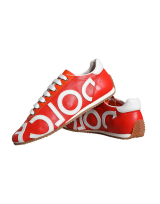 Zapatillas deportivas casuales rojas y blancas con logo de cuero